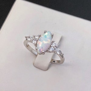 Vintage Fire Opal Ring, White Opal Cabochon Ring with diamond stimulants, Promise Ring, Anniversary Gift, Engagement Ring, Silver Ring