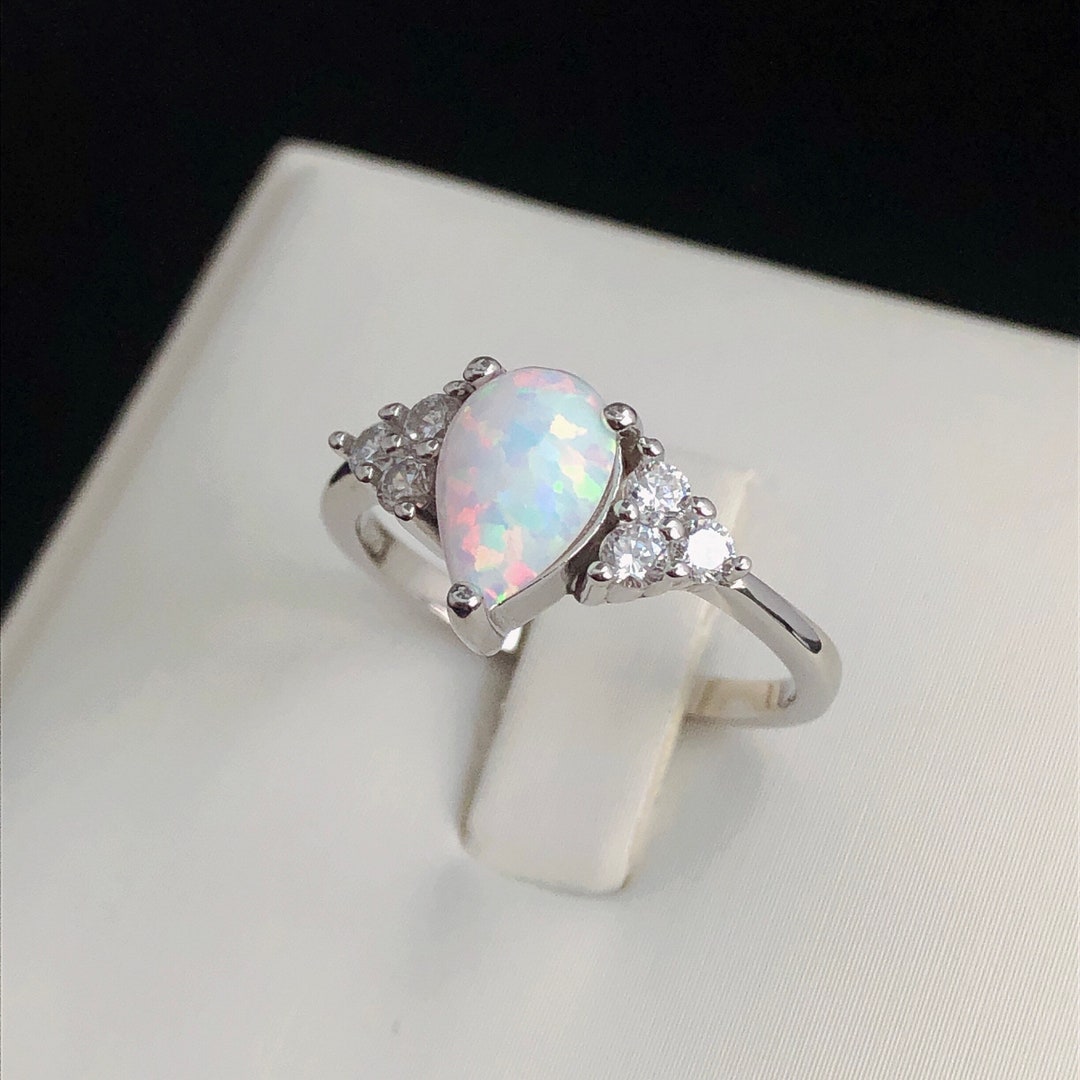 Boucles D'Oreilles Opale Argent Sterling Animaux Petit Blanc Plaqu&eacute; Or