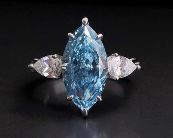 IRIS Blue Topaz Gemstone ring, Silver Ring Statement Ring, Party Ring, Cocktail Ring, Wedding Anniversary Ring, november birthstone ring
