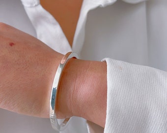 Silver Hinged Bangle Bracelet, Polished Open Bangle, Unique Silver Hinged Bangle Bracelet, Polished Open Bangle, Unique