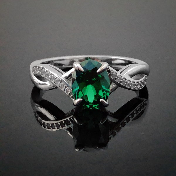 Emerald Ring - Etsy UK