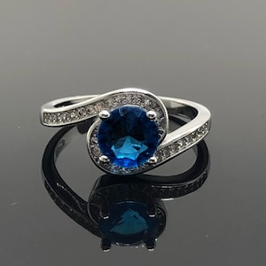 SWIFT Blauer Saphir Solitaries Ring, Sterling Silber Ring, Saphir Ring, Diamant Ring, Verlobungsring, Versprechen Ring, Ehering