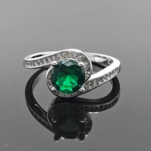 SWIFT Emerald Solitaries Ring, Sterling Silver Ring, Emerald Ring, Diamond Ring, Engagement Ring, Promise Ring, Wedding Ring