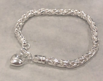 Pulsera Corazón de Amor, brazalete de plata de ley maciza, pulsera de plata gruesa, brazalete de diseño único, brazalete de diseño escandinavo