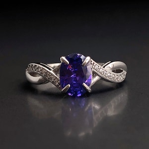 LUNA Amethyst Ring, Sterling Silver Engagement Ring, February birthstone, faceted promise ring, Purple gemstone ring, Amethyst wedding ring