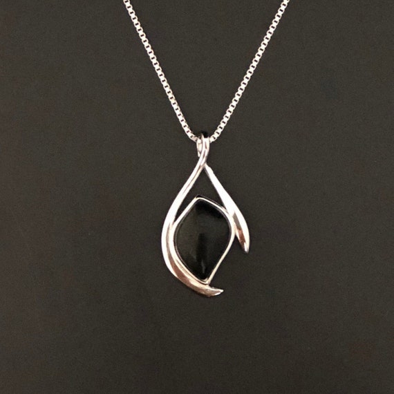 Granite necklace outlet