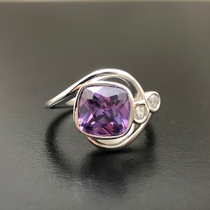 VITALITY Purple Amethyst Sterling Silver Ring - White Gold Amethyst Ring - Amethyst Jewelry - Amethyst Jewellery - February birthstone