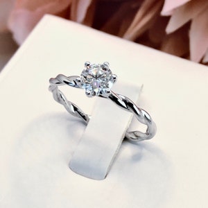 0.5ct Beautiful Solitaire, Twist Band Diamond Engagement Ring, Platinum Moissanite Diamond Ring, Custom Ring, Promise Anniversary Ring