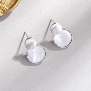 Mother of Pearl earrings, Sterling Silver Earrings, minimalist earrings, Sea Shell earrings, round stud earrings, online gift for Mum