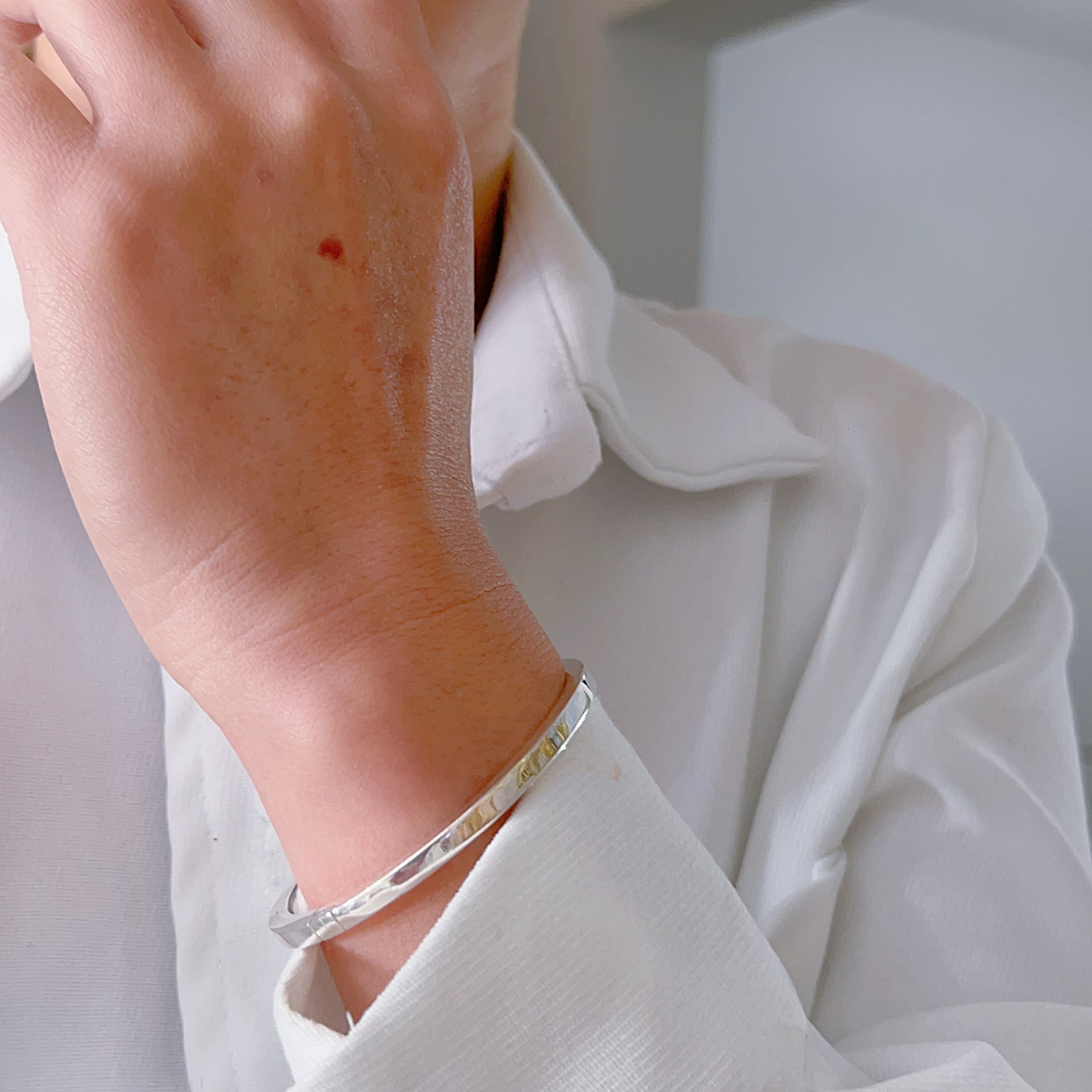 Silver Hinged Bangle Bracelet, Polished Open Bangle, Unique Silver Hinged Bangle Bracelet, Polished Open Bangle, Unique