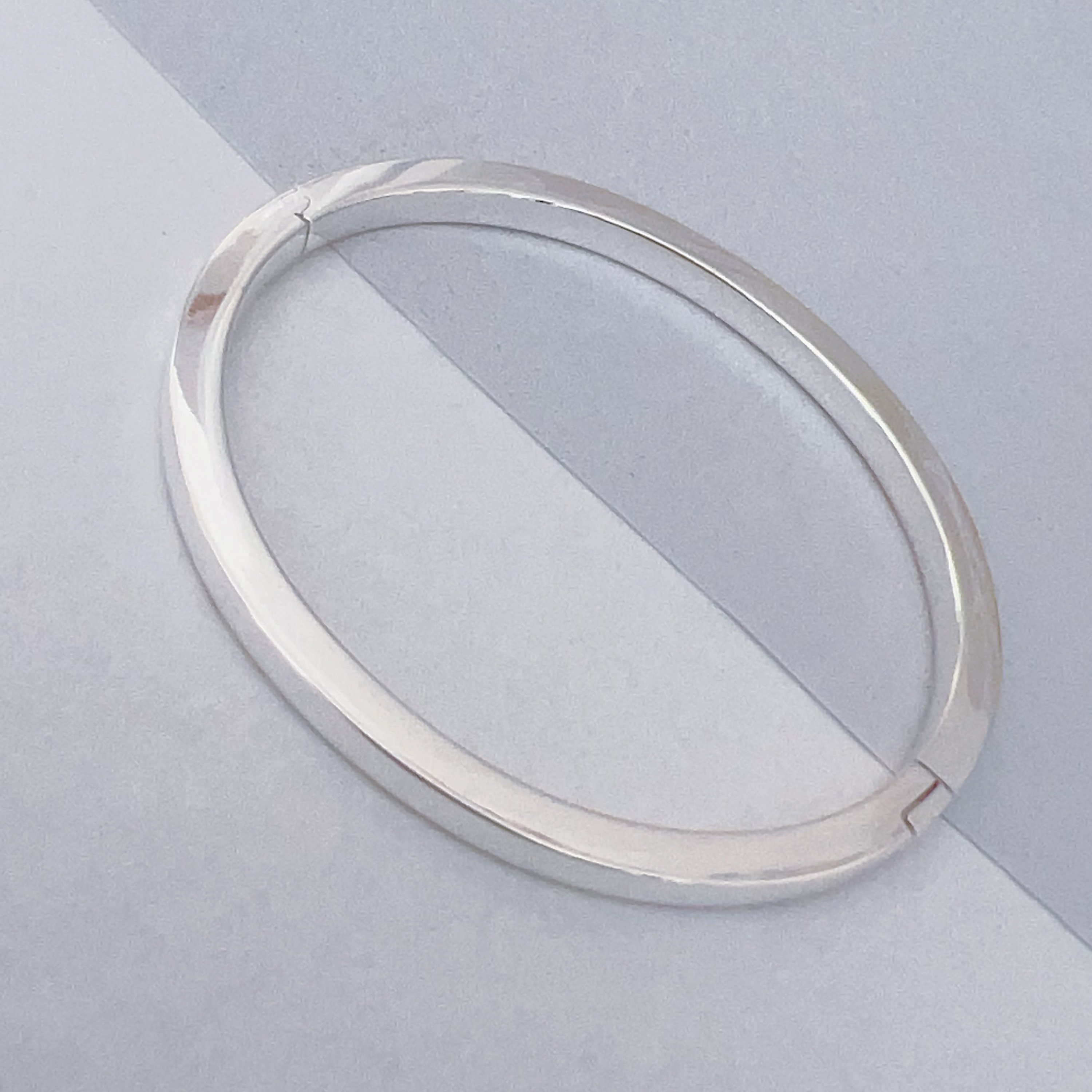 Silver Hinged Bangle Bracelet, Polished Open Bangle, Unique Bracelet, Sterling Silver Easy Bangle, Womens Silver Bracelet. Christmas Gift - Etsy Silver Hinged Bangle Bracelet, Polished Open Bangle, Unique Bracelet, Sterling Silver Easy Bangle, Womens Silver Bracelet. Christmas Gift - Etsy