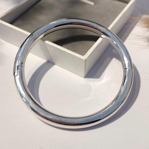 Bracelet jonc articulé en argent sterling, jonc ouvert poli, bracelet jonc rond, jonc en argent massif, bracelet pour femme. Cadeau d&#39;anniversaire