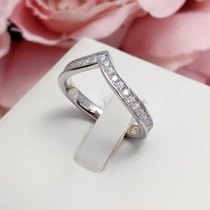 NAOMI Diamond Full Eternity Wishbone Ring, High Quality Certified Moissanite Diamond ring, Eternity Ring, Promise Ring, Anniversary Ring