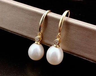 Cultured Freshwater Pearl earrings Sterling Silver, Pearl Earrings 18k gold vermeil, Pearl Earring with diamond simulants, June Birthstone