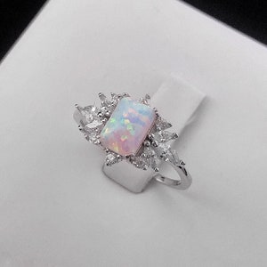 Vintage Fire Opal Ring, White Opal Cabochon Ring with diamond stimulants, Promise Ring, Anniversary Gift, Engagement Ring, Silver Ring