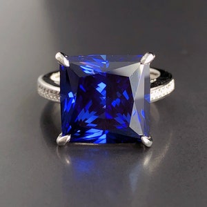 GRAND Blue Sapphire Ring, Sterling Silver Ring, Sapphire Jewellery, Engagement Ring, Promise Ring,September birthstone, gemstone ring