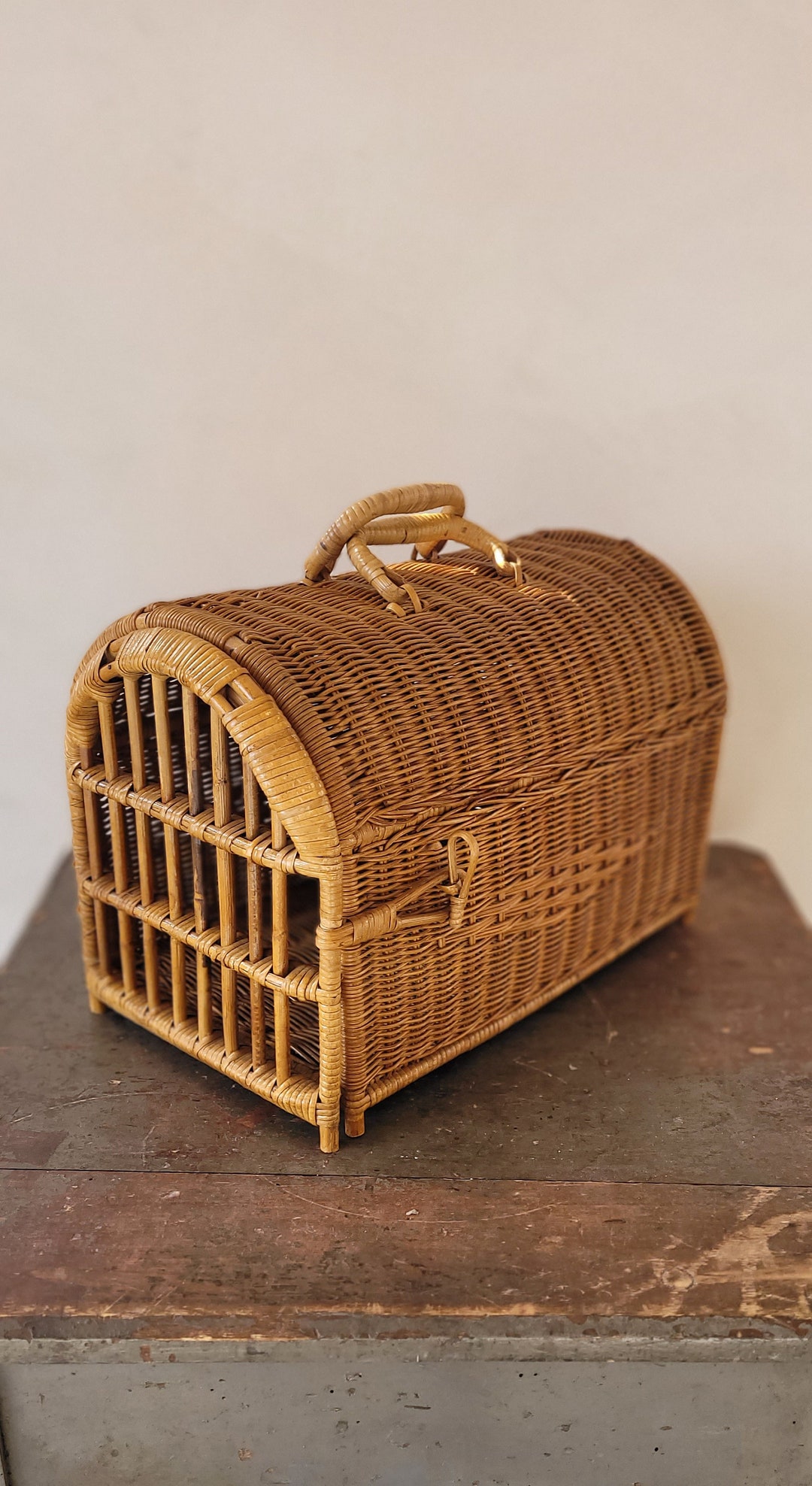 Vintage Wicker Cat Carrier/basket/transporter Italian 1970s Etsy