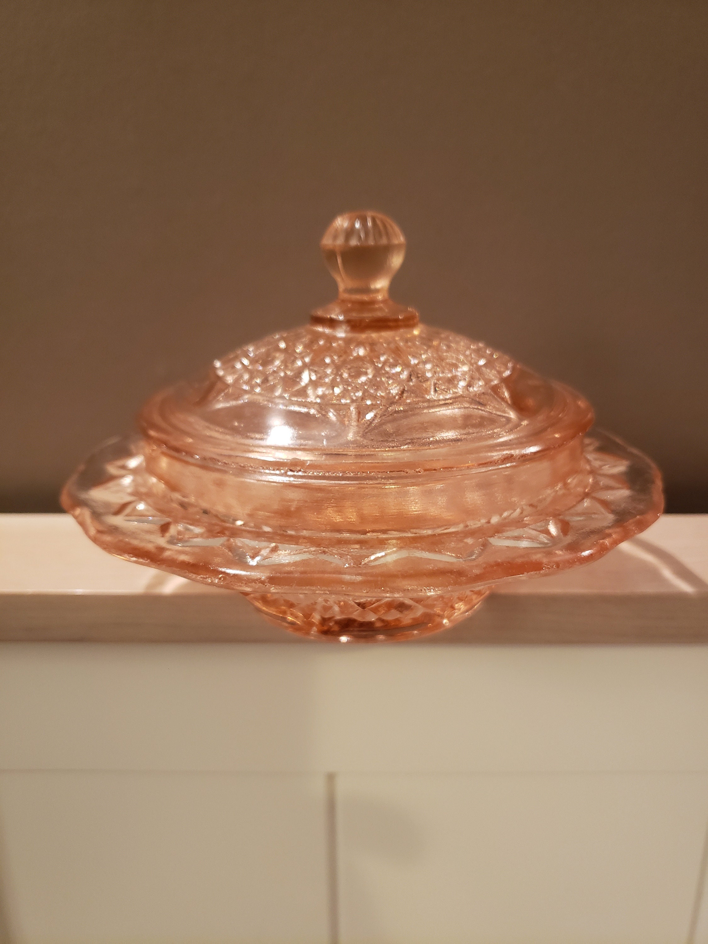 Sucrier/Bonbonnière en Verre Rose Vintage