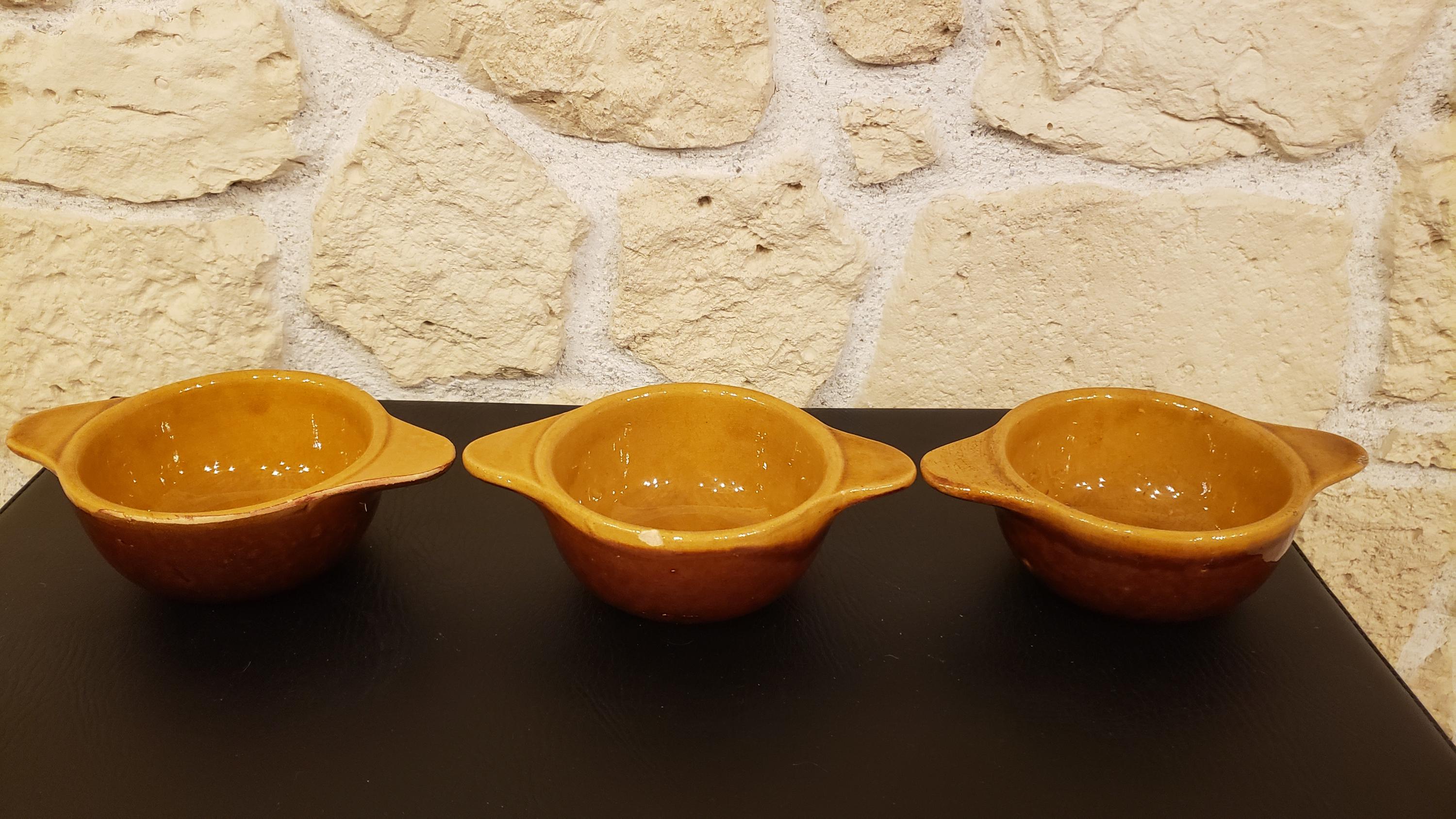Lot De 4 Bols à Anse En Grès Sable Vintage - Marque Belette Collection - Diamètre 9,5 Cm, Hauteur 5 Cm
