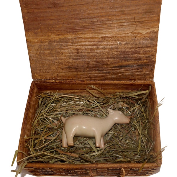 Goat in a Basket! Little Kid Goat sculpture 10 cm made in Soapstone from Africa with Banana leaf box and Story-card