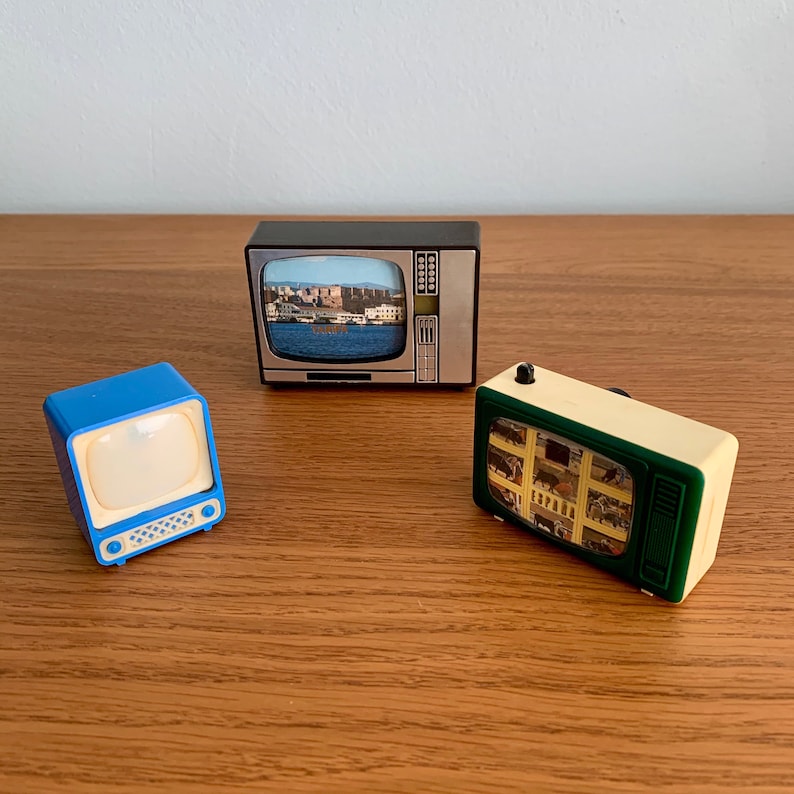 Vintage Souvenir Miniature TV Viewers