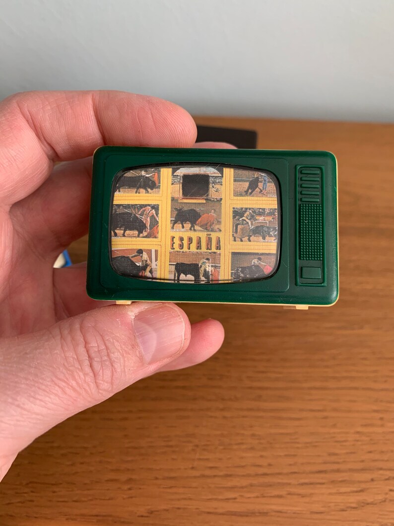 Vintage Souvenir Miniature TV Viewers