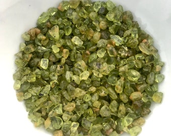 3-5mm Semi Tumbled Peridot Crystal - Small Polished Peridot Chips - Green Natural Stones Bulk Lots - (100g/3.5oz | Tiny Peridot)