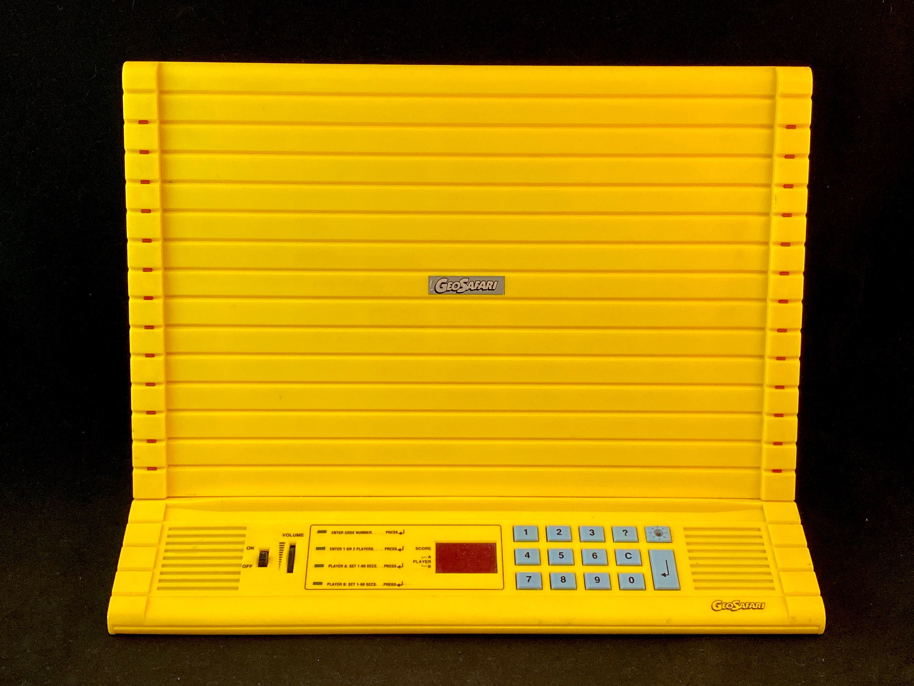 Vintage Geosafari Electronic Learning Toy, 1990's Educational Vintage Geosafari Electronic Learning Toy, 1990's Educational