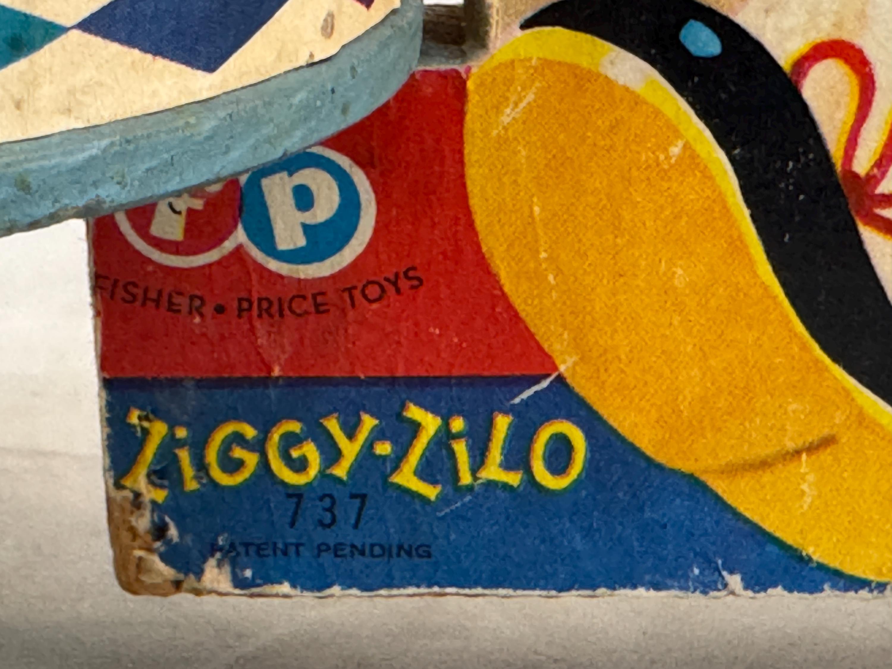 Vintage Fisher Price Ziggy Zilo, Musical Puppy Dog Xylophone Pull