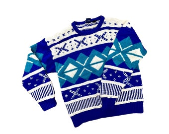 Vintage Ski Sweater, Wool Snowflake Pattern, Hand Knit Nordic Style Pullover, 1970's Gant Rugger, Men's Medium