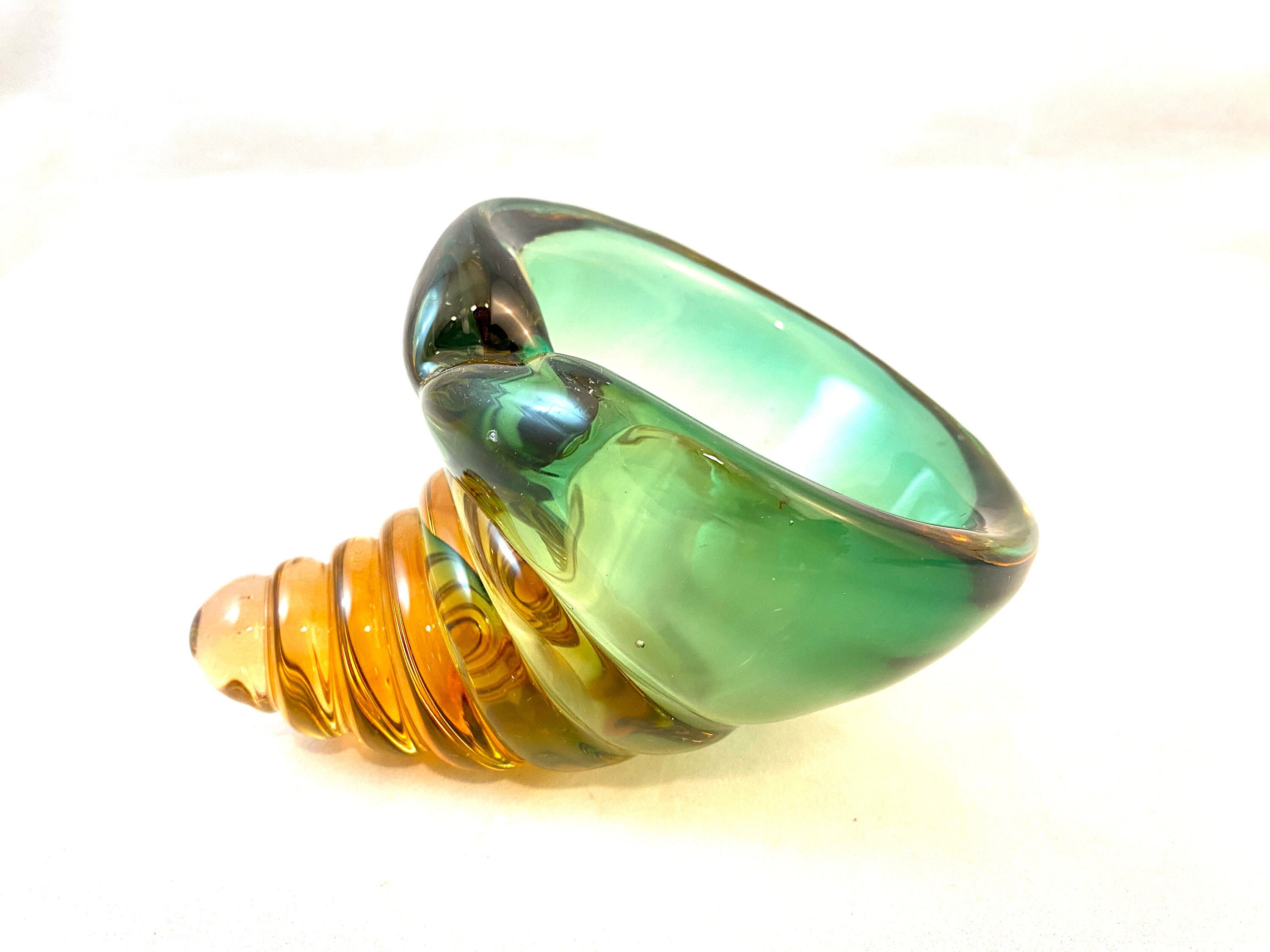 Ashtrays Tobacciana Mid-Century Decor Bimorphic Shell Dish Vintage ...