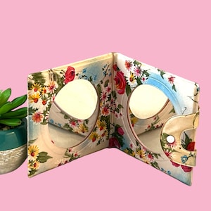 Vintage Travel Mirror Folio, Padded Case, Two 3.75&quot; Round Makeup Mirrors, 1960&#39;s Floral Design, Vanity Decor
