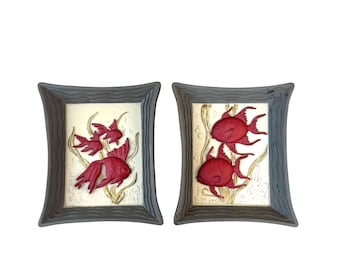 Adornos de pared vintage de yeso con forma de peces, par de placas de yeso dimensionales de mediados de siglo, decoración de baño kitsch de los años 60