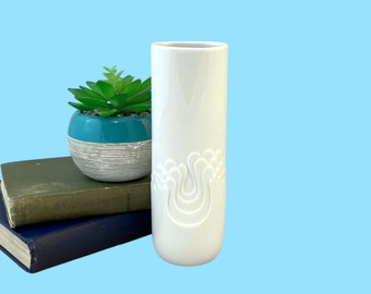Vintage White Splash Vase, Thomas Germany German Porcelain, Rosamunde Nairac Op Art Abstract Design