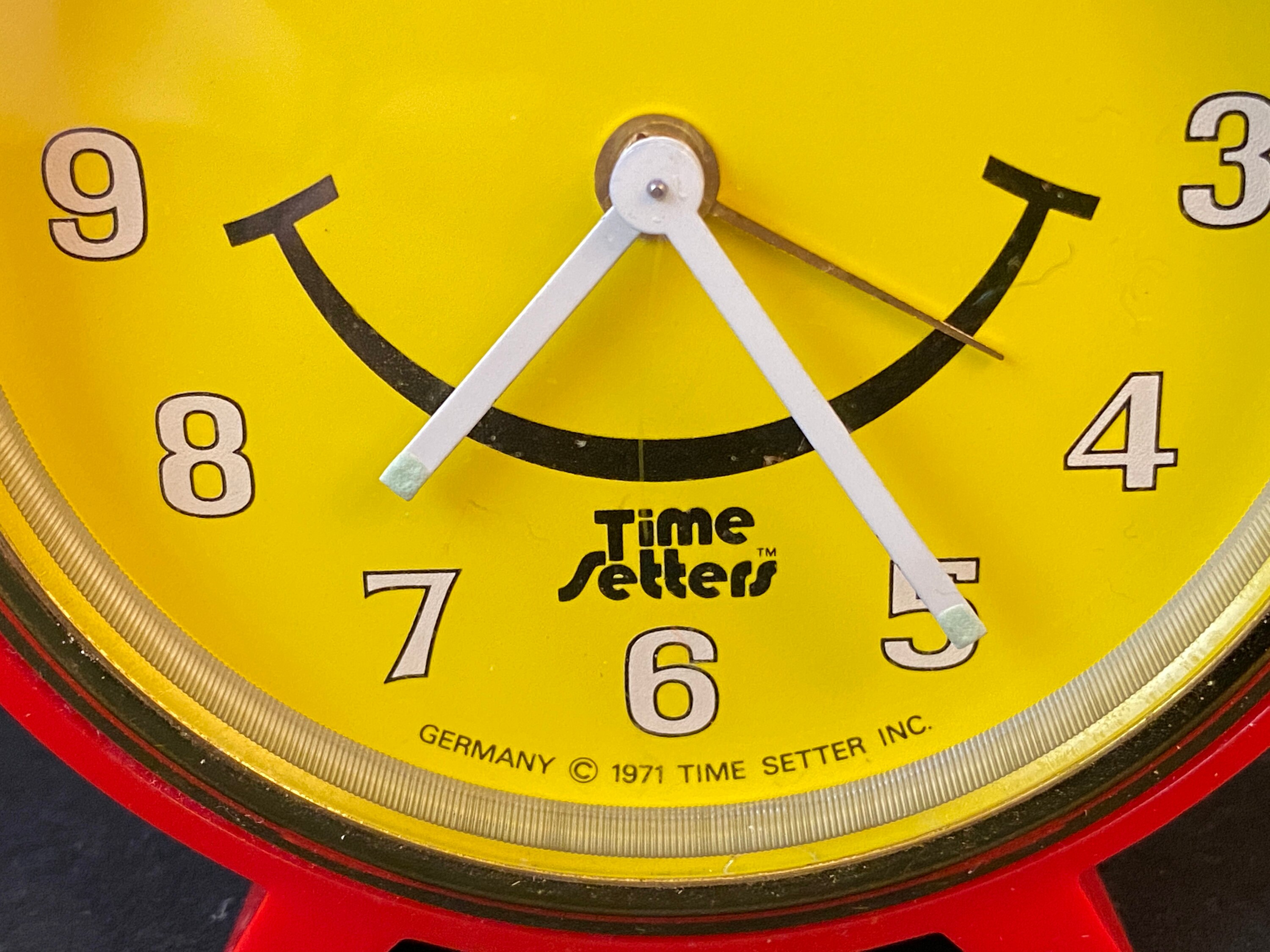 Vintage Smiley Face Alarm Clock Time Setters Germany Red Etsy Canada