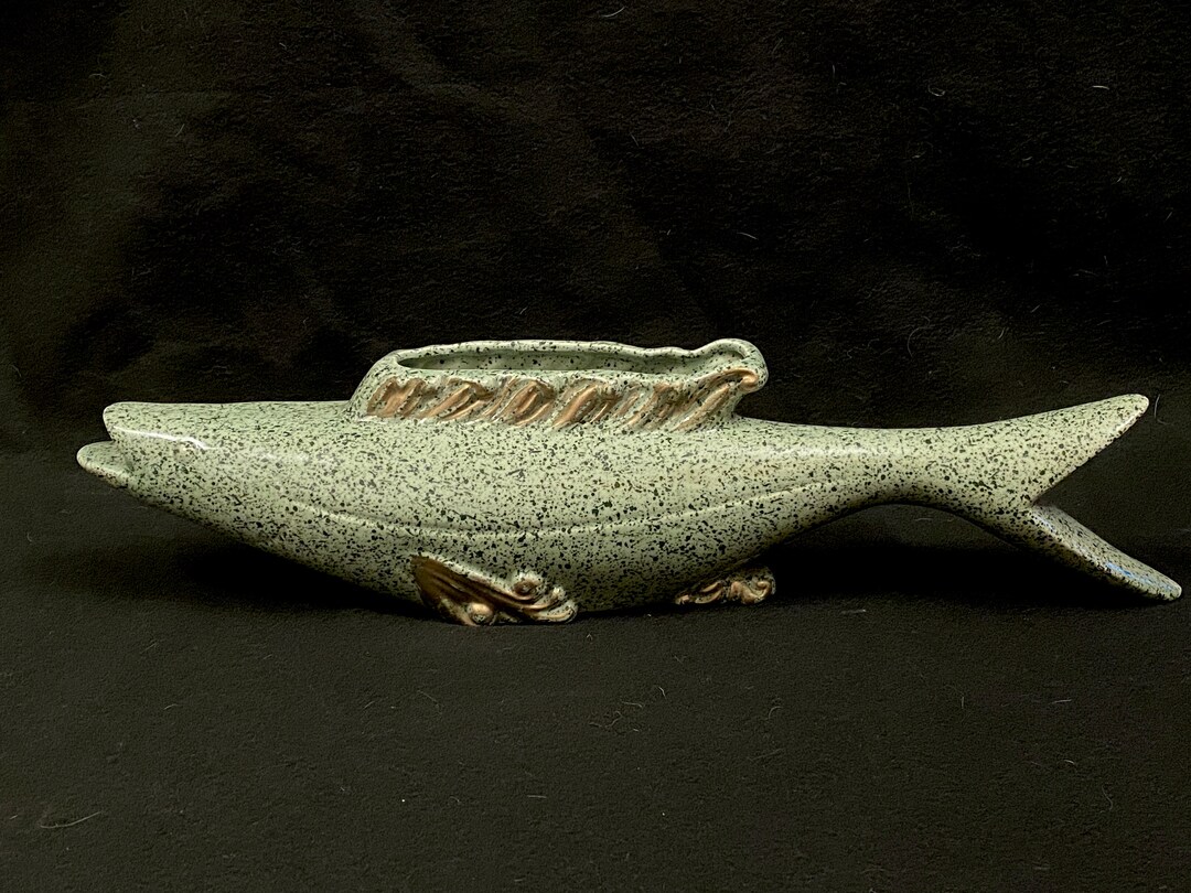Vintage Fish TV Lamp, Mid Century Modern Accent Lighting, Seafoam Green