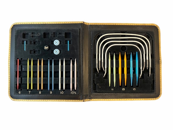 Vintage Knitting Needle Set, Boye Needlemaster Circular Needles, Flexible,  in the Round, Mid-century Case, 1970's Crafts 