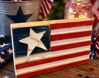Rustic Wood Primitive American Flag