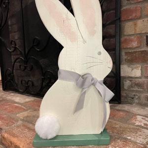 Rustic wood Easter bunny