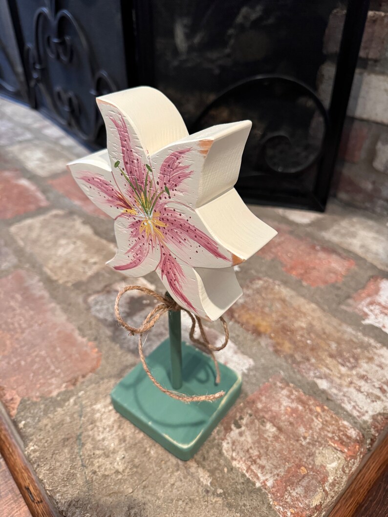 Rustic Wood Flowers Daisy/Sunflower/Lily/Iris image 7