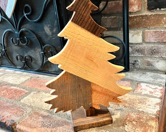 Rustic Classic Wood Xmas Tree