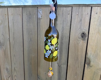 Limones - Campana de viento hecha con botellas de vino