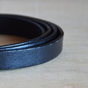 10mm*2.0mm flat dye black leather cord-high quality leather cord-leather thread-jewelry making leather cord-flat strong leather cord