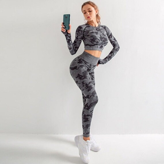 Camo Seamless Leggings & Crop Top Set