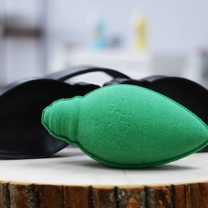 Christmas Light Bulb Bath Bomb Mold