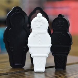 Snowman Ice Cream Cone Bath Bomb Mold