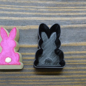 Hybrid Bunny Back Bath Bomb Mold