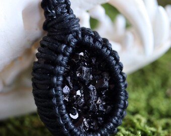 Black titanium druzy Black Druse-Pendant-Makramee-Gem Jewelry-Stone Magic-Jewelry