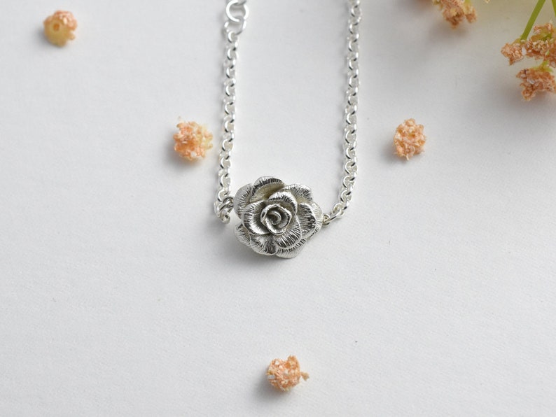 A Rose 925 Sterling Silver Bracelet, Floral Bracelet, Charm Bracelet, Rosa rugosa Bracelet, Valentine/'s Day Gift, Handmade Jewelry