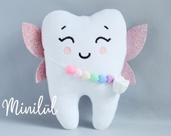 Tooth fairy pillow with WINGS :)